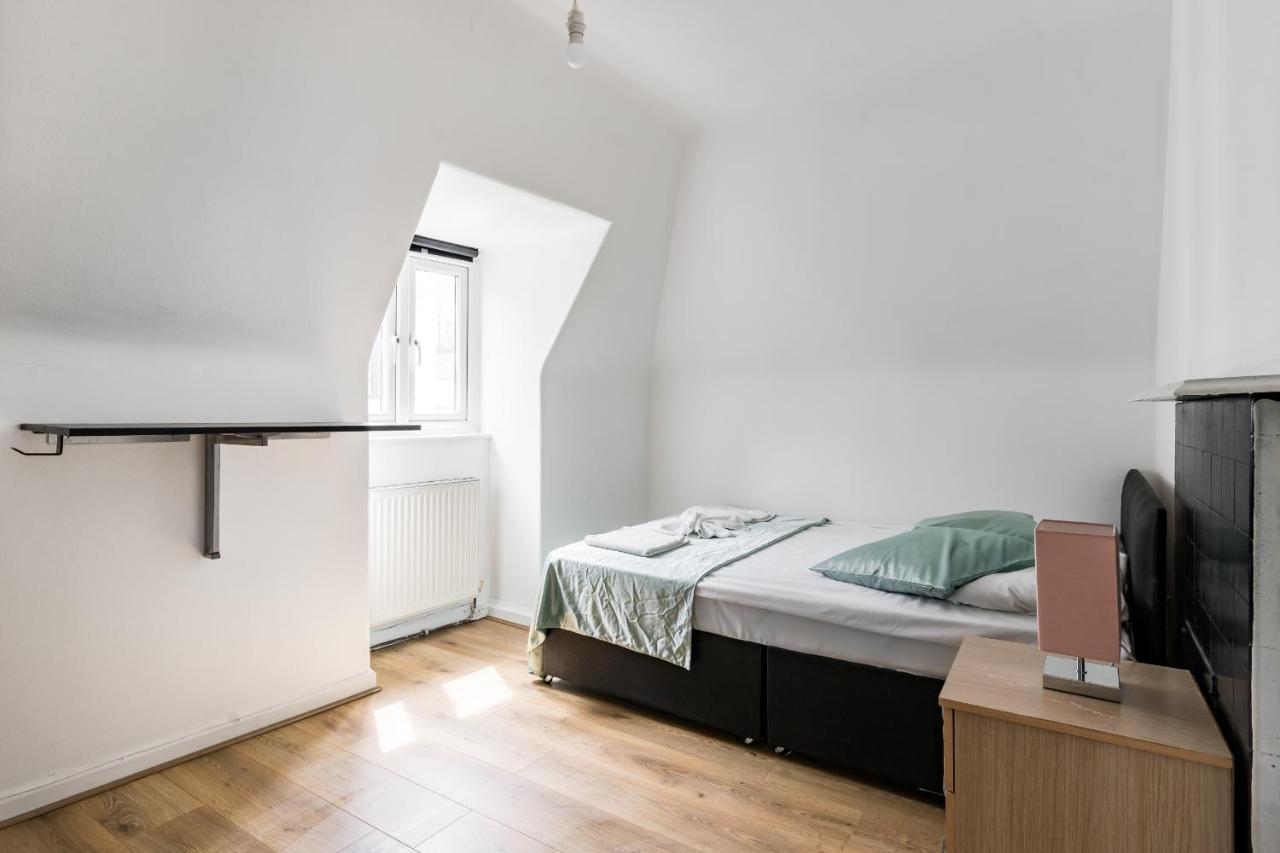 Appartamento Aldgate Flats Londra Esterno foto